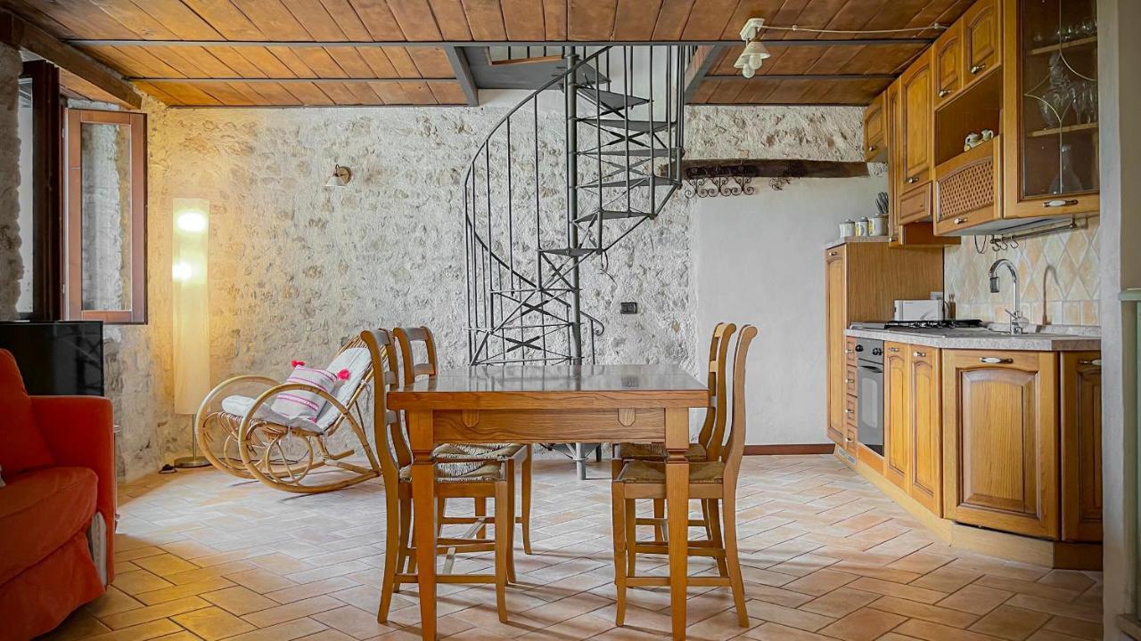Aparthotel Borgo San Valentino Arrone Zewnętrze zdjęcie