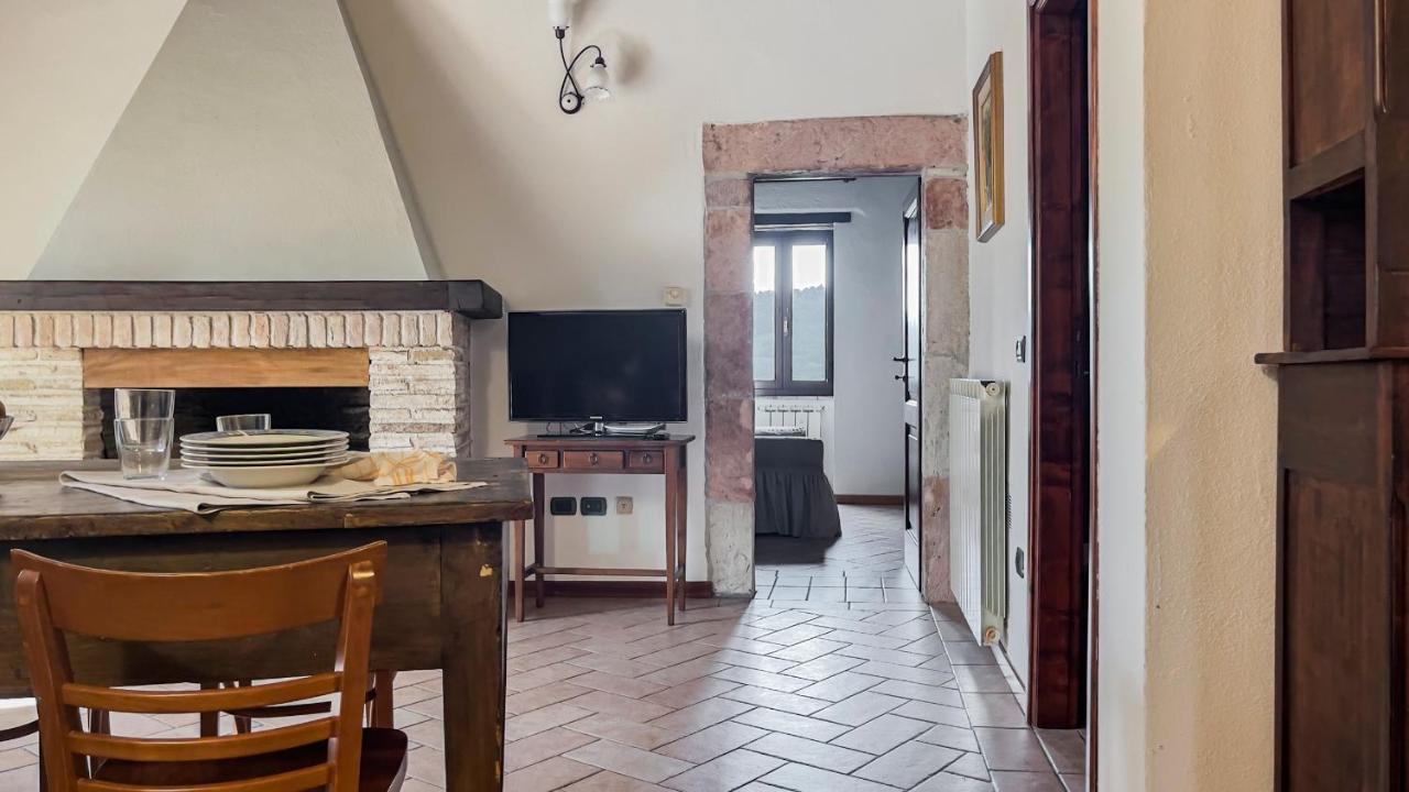 Aparthotel Borgo San Valentino Arrone Zewnętrze zdjęcie